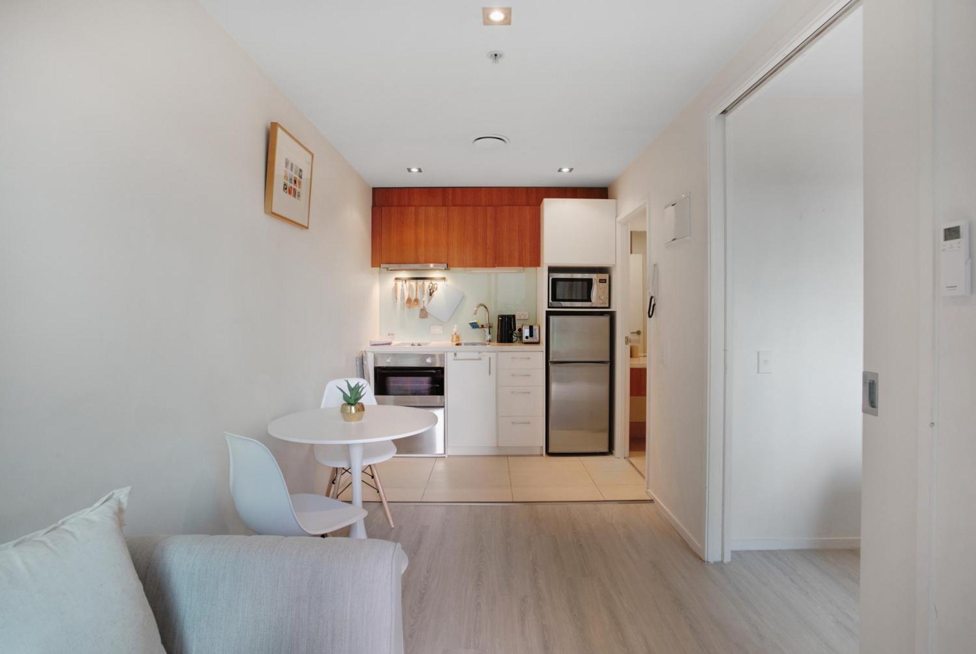 Apartment Quayside Quarters Close To Spark Arena *